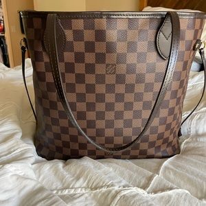 Authentic Louis Vuitton Neverfull MM